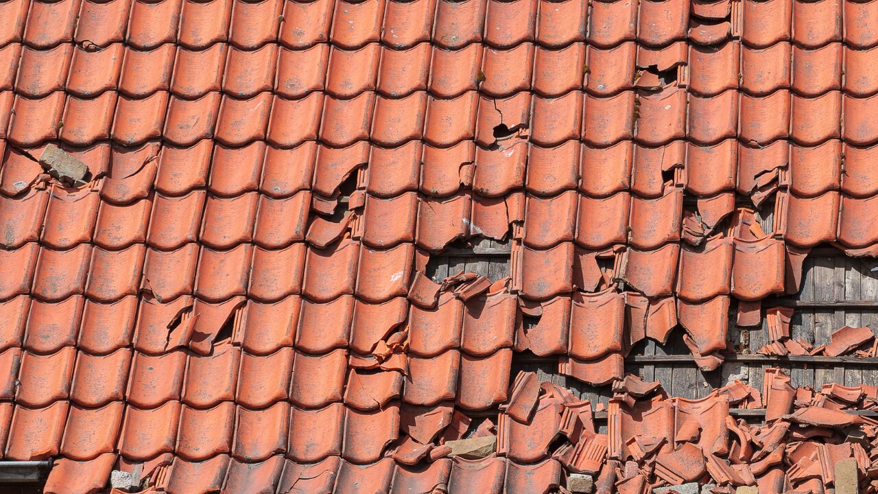 7 1 major storm damage to a tiled roof, Ceramic roof tiles